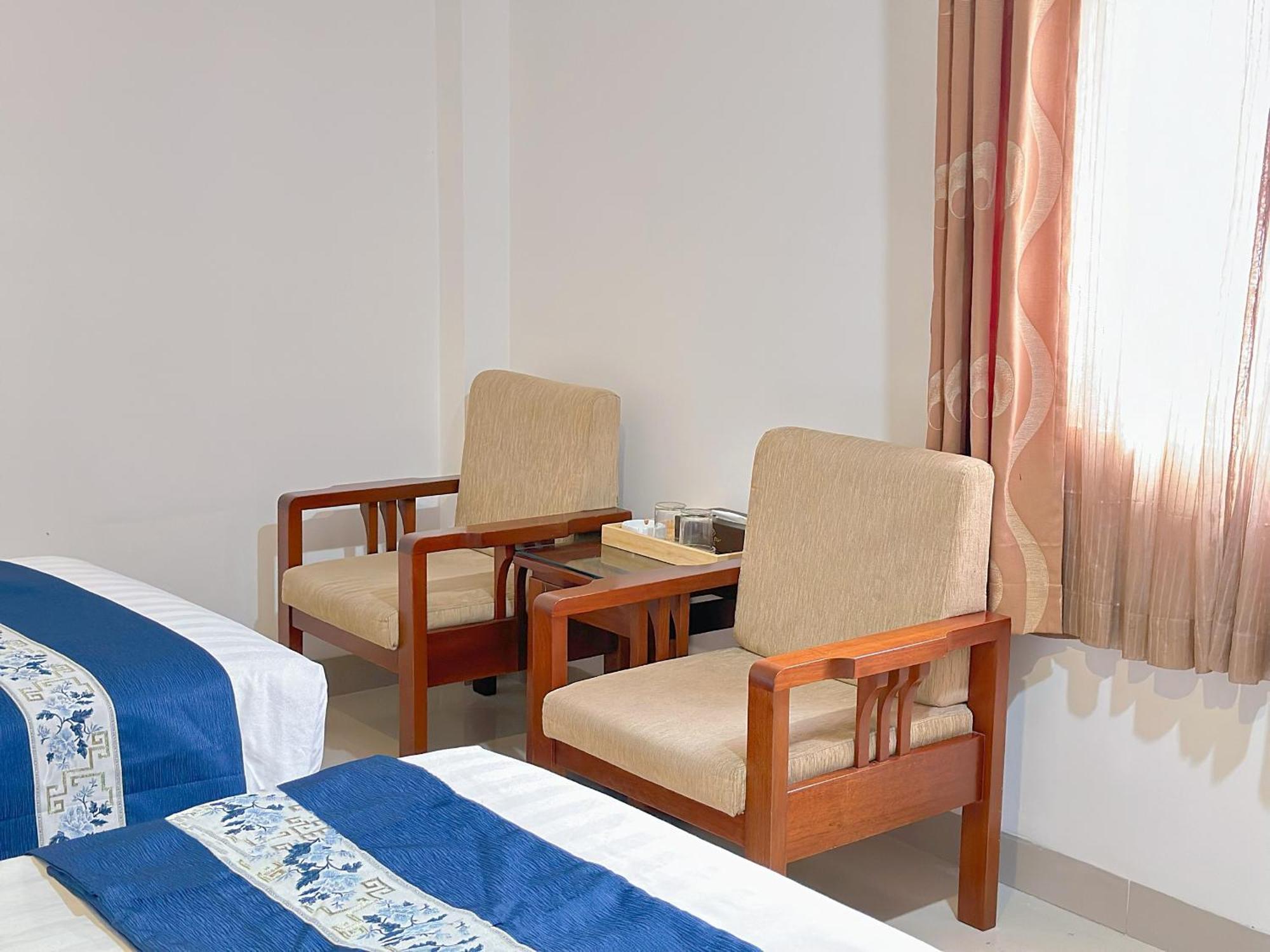 Ruby Star Hotel- Near Ben Thanh Market Ho Şi Min Dış mekan fotoğraf