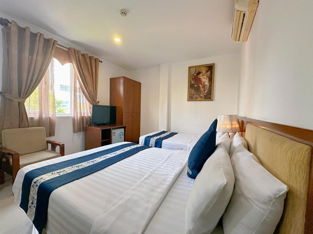 Ruby Star Hotel- Near Ben Thanh Market Ho Şi Min Dış mekan fotoğraf