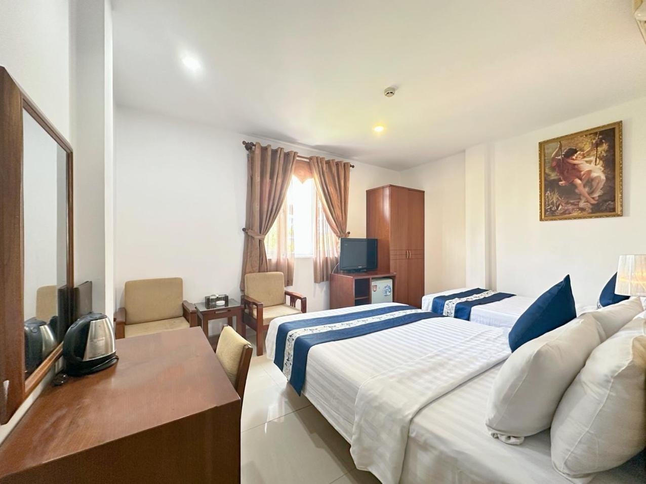 Ruby Star Hotel- Near Ben Thanh Market Ho Şi Min Dış mekan fotoğraf